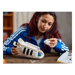 Конструктор Lego Icons 10282 But Adidas Superstar