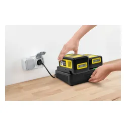 Szybka ładowarka KARCHER 2.445-028.0 2x18V 2.5/5A