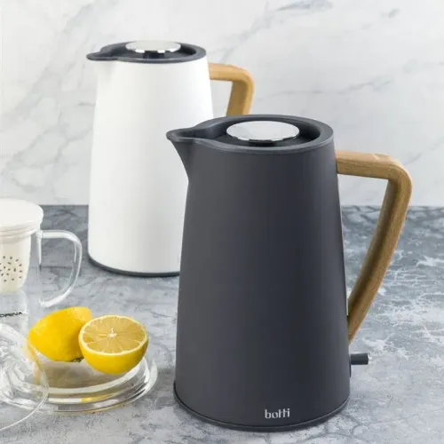 BOTTI Nelly 1,7 l kremowy - czajnik elektryczny bezprzewodowy ze stali nierdzewnej