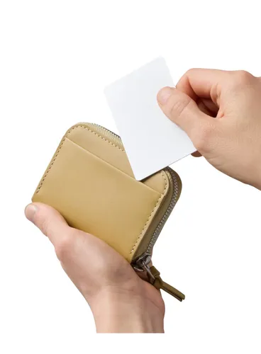 Кошелек Bellroy Folio Piccolo, кожаный, горчичный