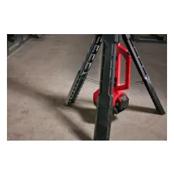 Lampa stojąca Milwaukee M18 SAL-502B