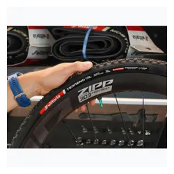 Opona rowerowa Vittoria Terreno T30 G2.0 TLR Gravel Endurance czarny