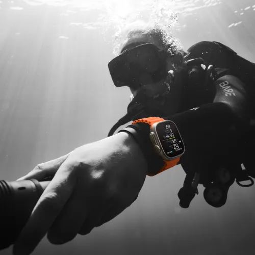 Apple Watch Ultra 2 GPS + Cellular 49mm koperta tytanowa + opaska Ocean (biały) (CPO)