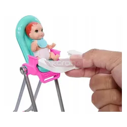 LALKA BARBIE SKIPPER OPIEKUNKA + KRZESEŁKO DO KARMIENIA z bobasem HTK35