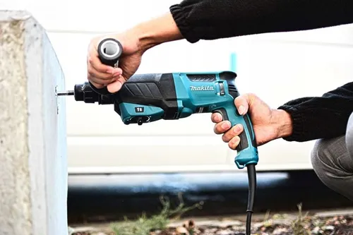 Makita HR2630 800W Döner çekiç