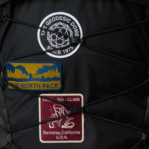 Plecak miejski The North Face Borealis 28 l tnf black u borealis patch/tnf white