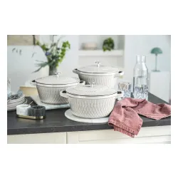 STAUB La Cocotte 2,3 l - garnek żeliwny z pokrywką