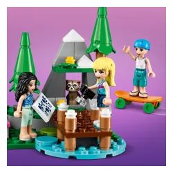 LEGO Friends orman kampı minibüsü ve yelkenli (41681)