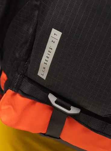 Plecak trekkingowy Haglofs L.I.M ZT 55 - true black/zenith red