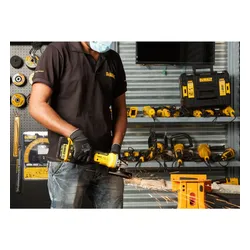 Szlifierka kątowa DeWalt DCG405P3