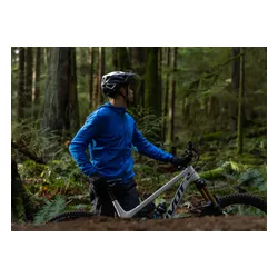 Kask rowerowy LAZER Jackal KinetiCore