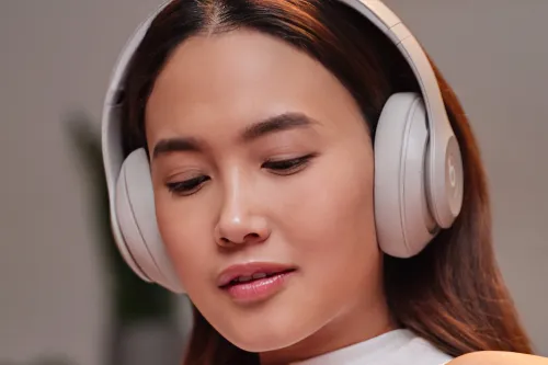Słuchawki nauszne APPLE Beats Studio Pro ANC Kim Specjal Edition Piaskowy