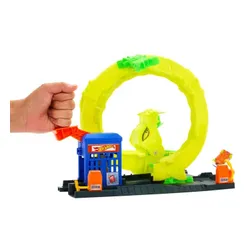 Tor Hot Wheels City Zakręcony tor Węża JBM63