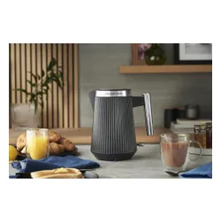 Czajnik RUSSELL HOBBS Bronte 26750-70 Czarny