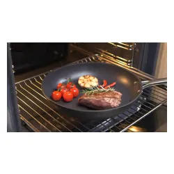 TESCOMA TitanPower 28 cm czarna - patelnia tytanowa nieprzywierająca