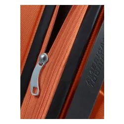 American Tourister SPEEDSTAR-copper orange'ın geniş genişletilebilir valizi