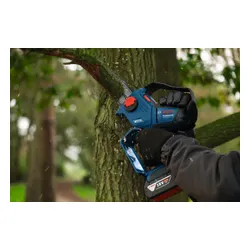 Piła łańcuchowa akumulatorowa BOSCH 18V GKE 06008D7000 SOLO