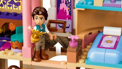 LEGO 43297 Disney: Замок Рапунцель, набор кубиков 6+
