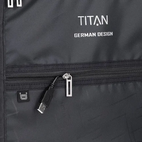 Чемодан/ручная кладь Titan Xenon-black