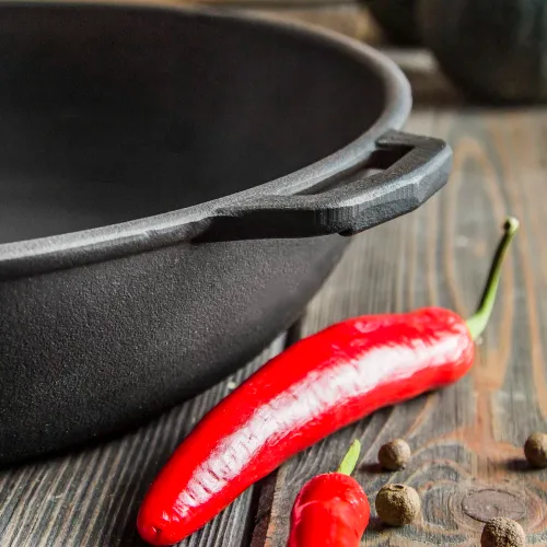 Patelnia / Wok żeliwny MAYSTERNYA IRON 26 cm