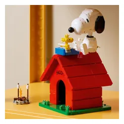 LEGO Ideas 21368 Fistaszki: Buda Snoopy’ego, zestaw klocków 18+