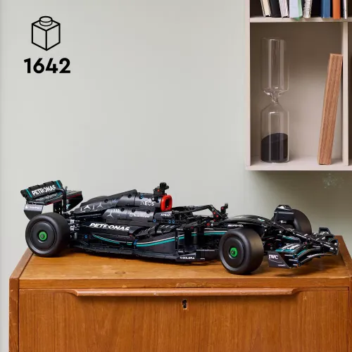 Конструктор LEGO Technic-Mercedes-AMG F1 W14 E Performance 42171