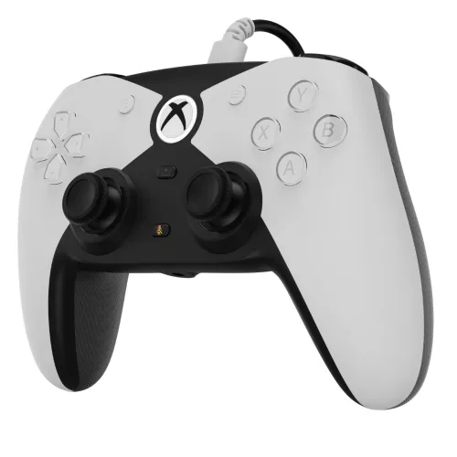 Pad Hyperkin The Competitor do Xbox, PC Przewodowy Biało-czarny