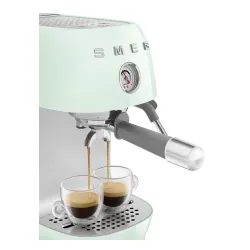 Ekspres kolbowy Smeg ECF03PGEU