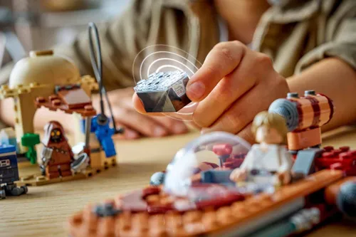 LEGO 75420 Star Wars SMART Play Śmigacz Luke’a Skywalkera