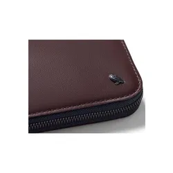 Bellroy leather Zip Wallet RFID - глубокий сливовый