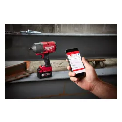 Darbe anahtarı mı? Milwaukee M18 ONEFHİWF12-502X (2 pil, şarj cihazı, kılıf)