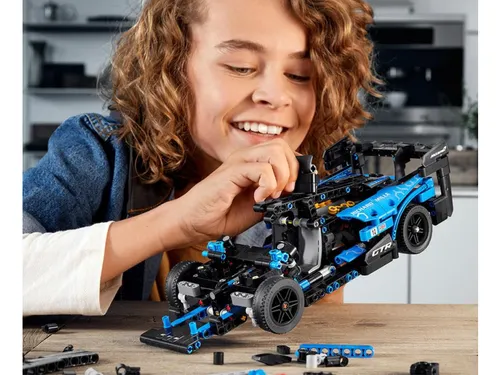 LEGO Technic 42123 McLaren Senna GTR