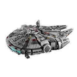 LEGO Star Wars TM Sokół Millennium [oferta Outlet]