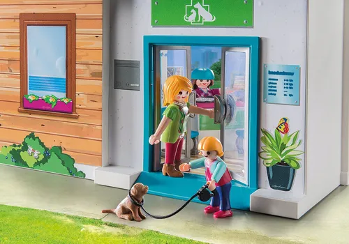 Playmobil Taşınabilir Evcil Hayvan Kliniği (70146)