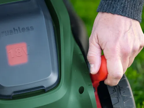 Kosiarka akumulatorowa BOSCH Rotak18V-34 06008B9N01