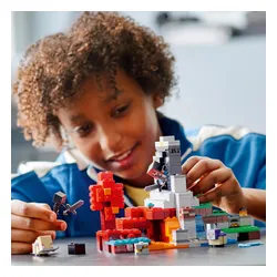 LEGO 21172 Minecraft Zniszczony portal