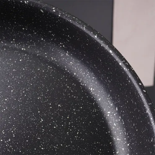 Patelnia nieprzywierająca 28 cm