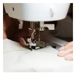 Maszyna do szycia CECOTEC BelleCouture 21500 Biały