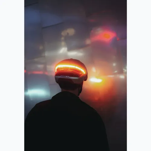 Kask rowerowy z kierunkowskazami ABUS Hyp-E volcano titan