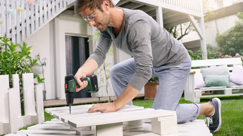 Bosch UniversalDrill 18V 2x1 șurubelniță burghiu. 5Ah